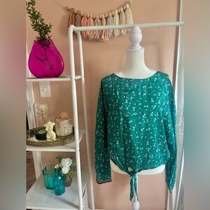 Billabong floral blouse